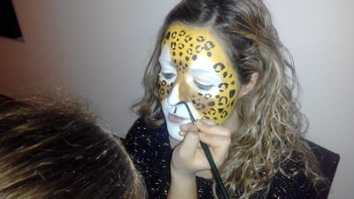 maquillaje de fantasia mujer leona