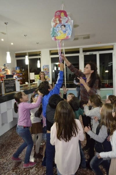 Piñatas infantiles para cumpleaños y fiestas