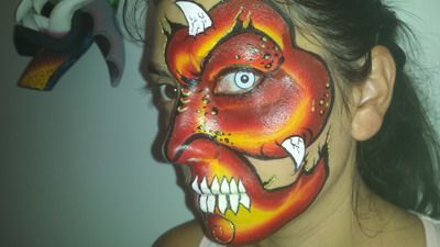 maquillaje para halloween infierno