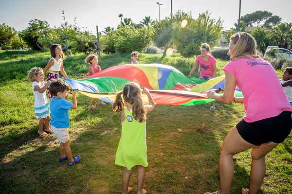 Juegos Divertidos Juegos Para Niños De 3 A 5 Años Al Aire Libre - Hay Niños